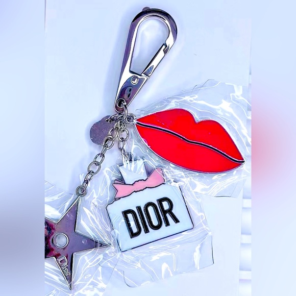 Dior Lipstick, Perfume & Star Charm Keychain – Silver-Tone Accessory - Picture 2 of 6